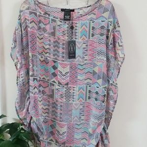 VERTIGO Aztec Blouse NWT